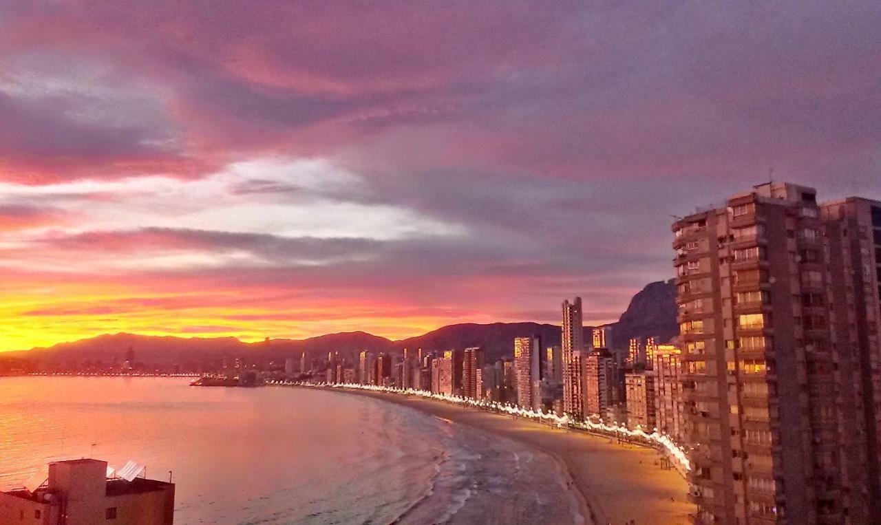 Apartamentos Halcon Benidorm Esterno foto
